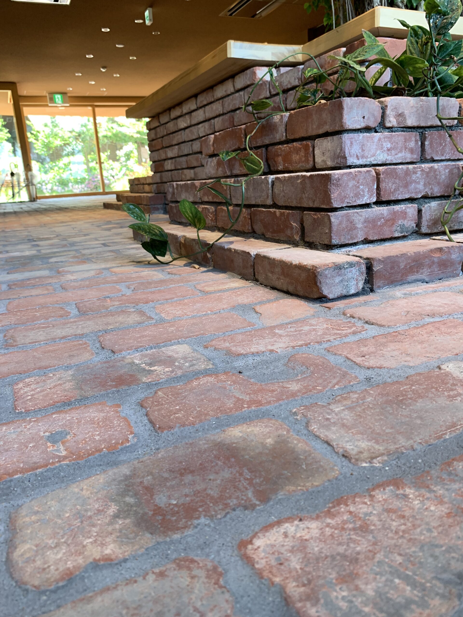 ページヘッダー